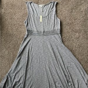 Max Studio striped sleeveless dress - Size L
